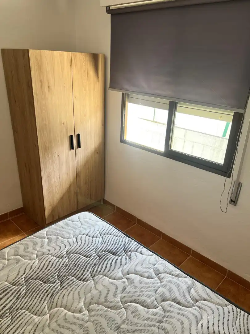 Schlafzimmer von Wohnung zur Miete in Ronda mit Möbliert