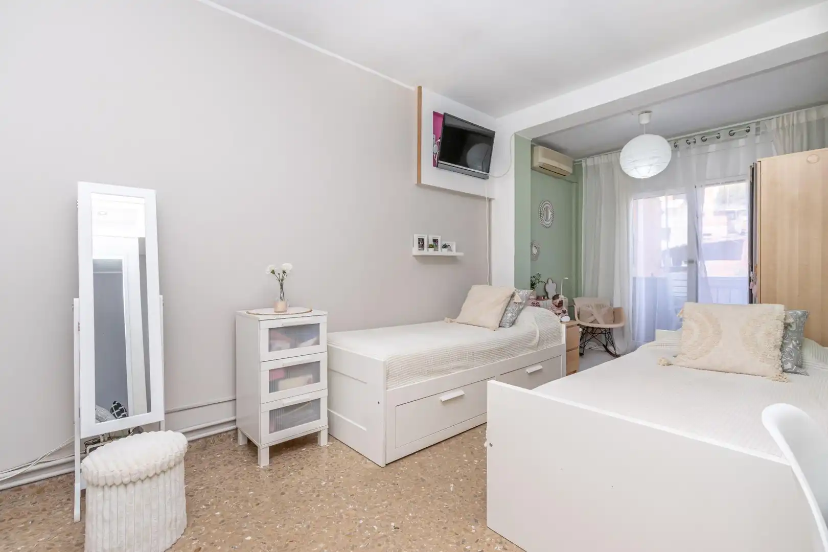 Bedroom of Flat for sale in Sabadell  with Heating, Storage room and Balcony