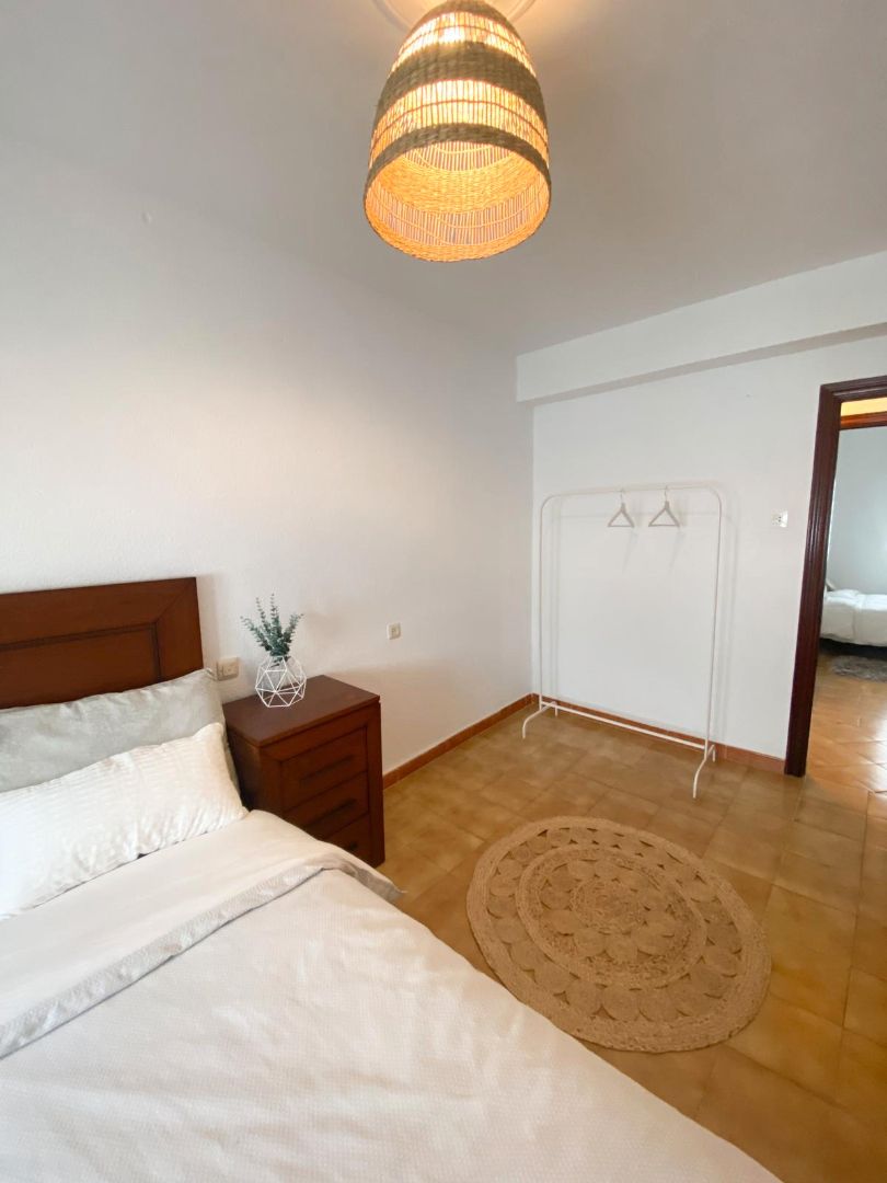 Habitación de Piso en venta en Oviedo  con Calefacción, Amueblado y Horno