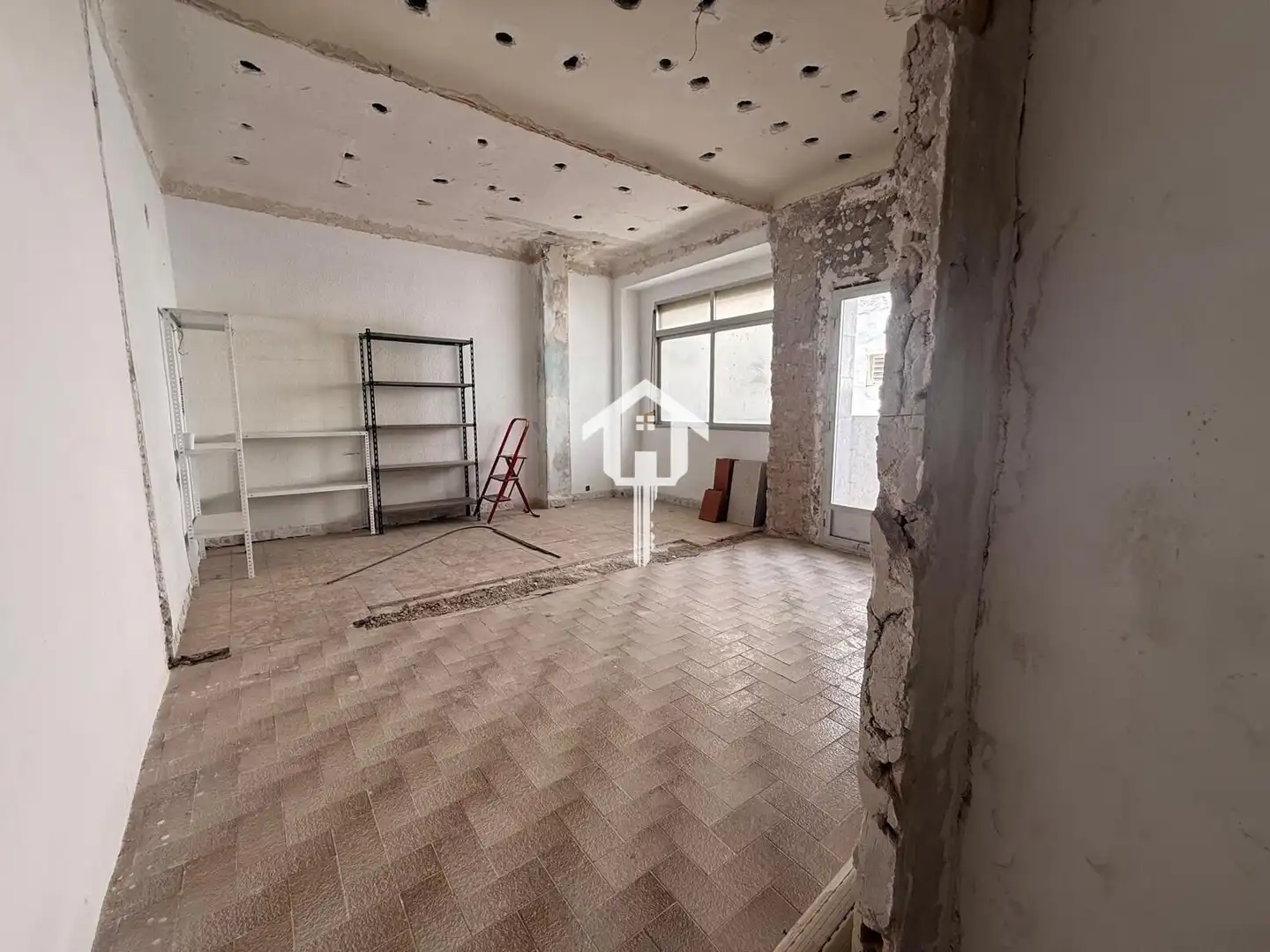 Piso en venta en Alicante / Alacant con Trastero