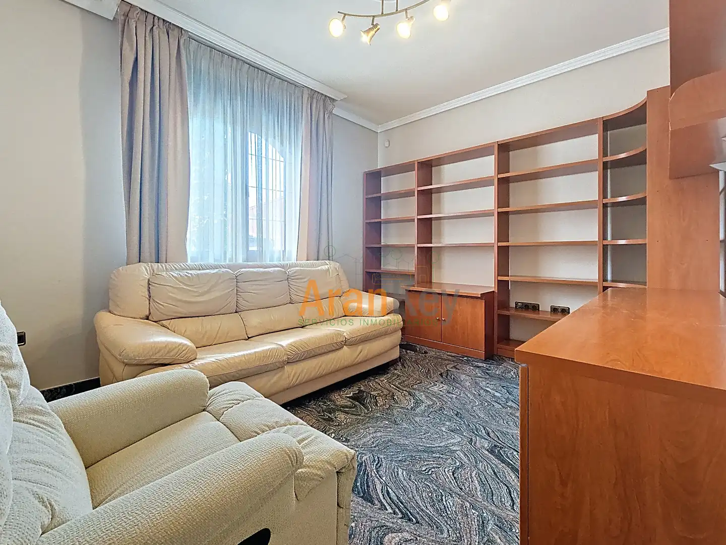 Living room of Houses for sale in Aranjuez  with Air Conditioner, Heating and Private garden
