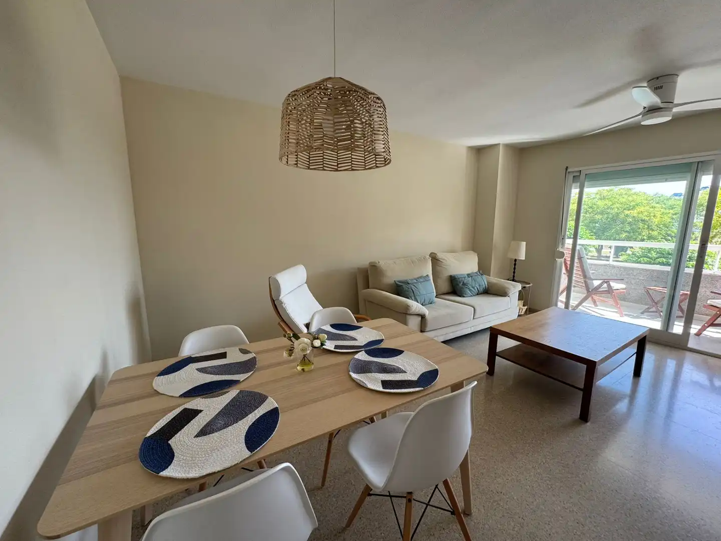 Esszimmer von Wohnungen zur Miete in El Campello mit Klimaanlage, Heizung und Terrasse