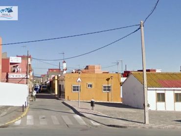 Nave industrielle à vendre à Calle ALMIRANTE CERVERA