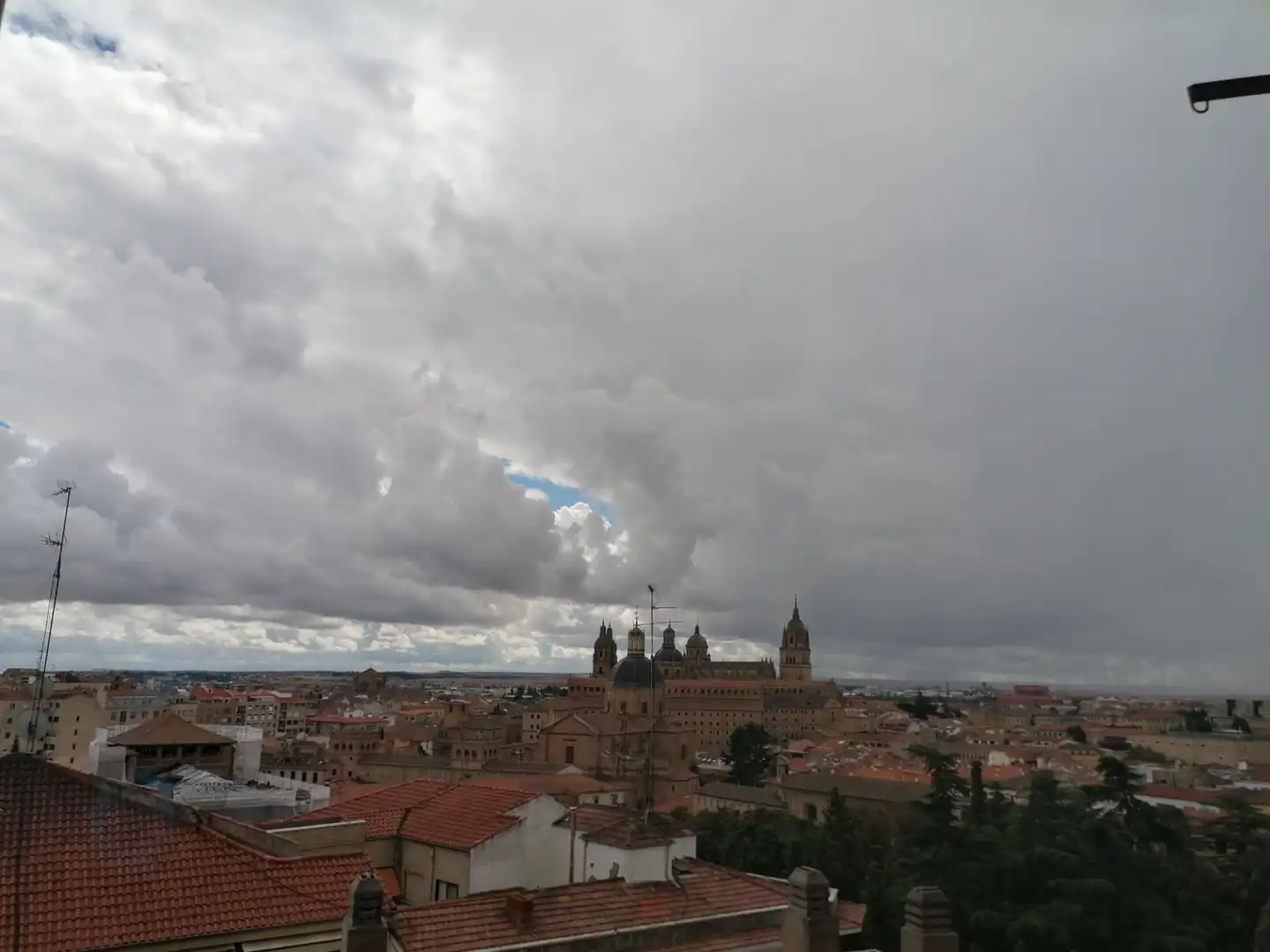 Exterior view of Flat for share in Salamanca  with Heating, Furnished and Oven