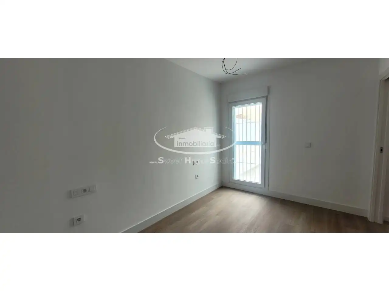 Bedroom of Flat for sale in Sanlúcar de Barrameda  with Air Conditioner, Heating and Terrace