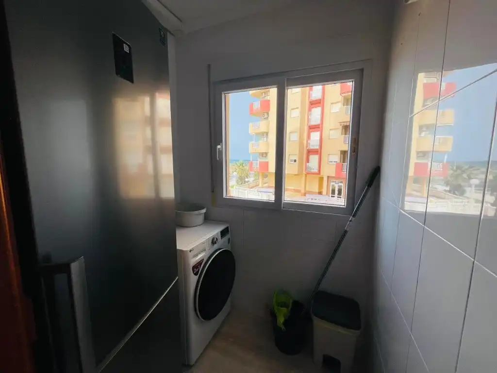 Habitación de Apartamento en venta en La Manga del Mar Menor