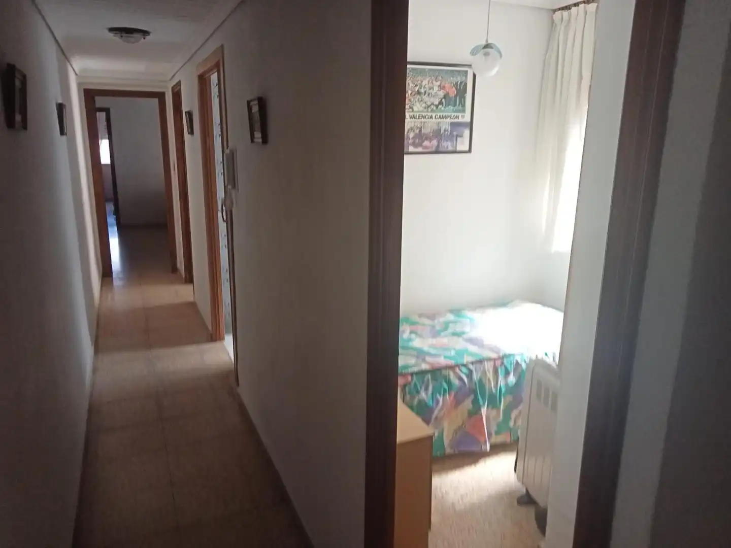 Flat for sale in Valencia  with Air Conditioner, Private garden and Furnished
