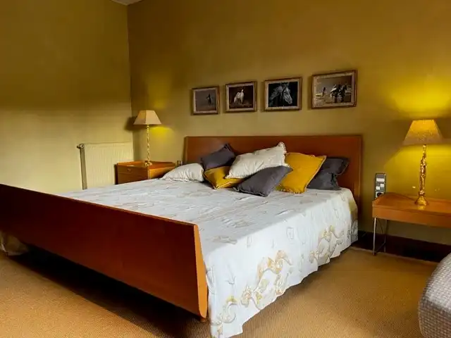 Habitación de Casa o chalet en venta en Bescanó con Calefacción, Jardín privado y Parquet