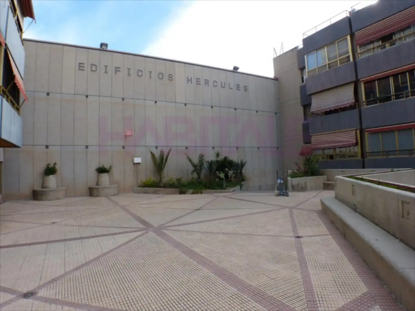 Vista exterior de Oficina en venda en Alicante / Alacant
