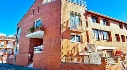 Foto 2 de Casa o xalet en venda a Calle Llorenç Villalonga, Tres Torres, Granollers