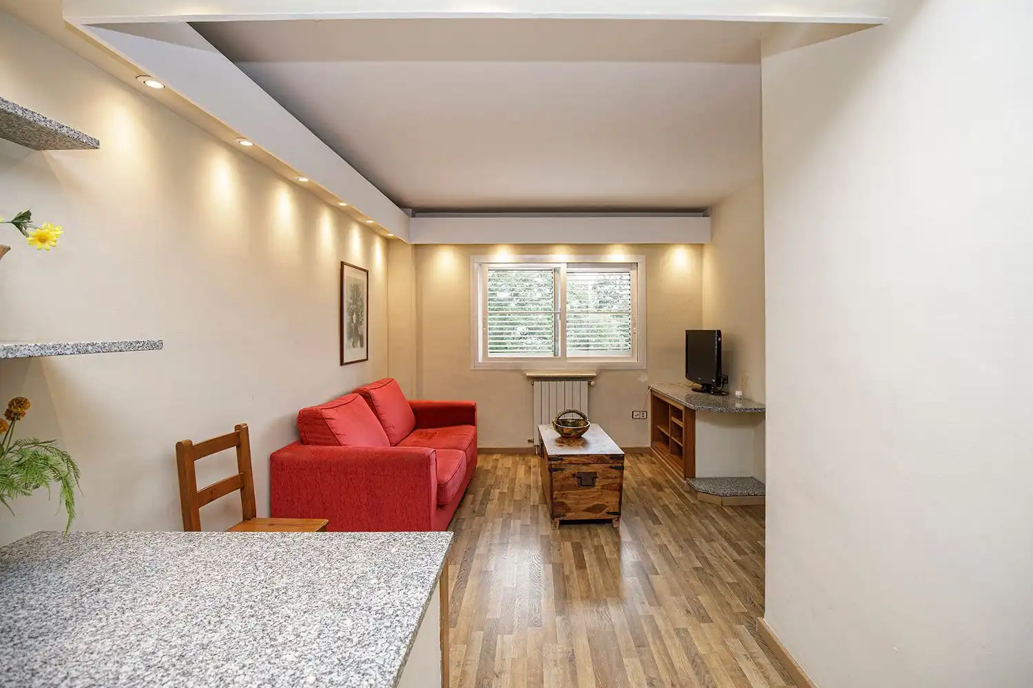 Flat to rent in Plaza Rafael Albertí, imagen 3