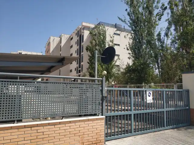 Aparcament amb ascensor en venda a Ferrandis Salvador