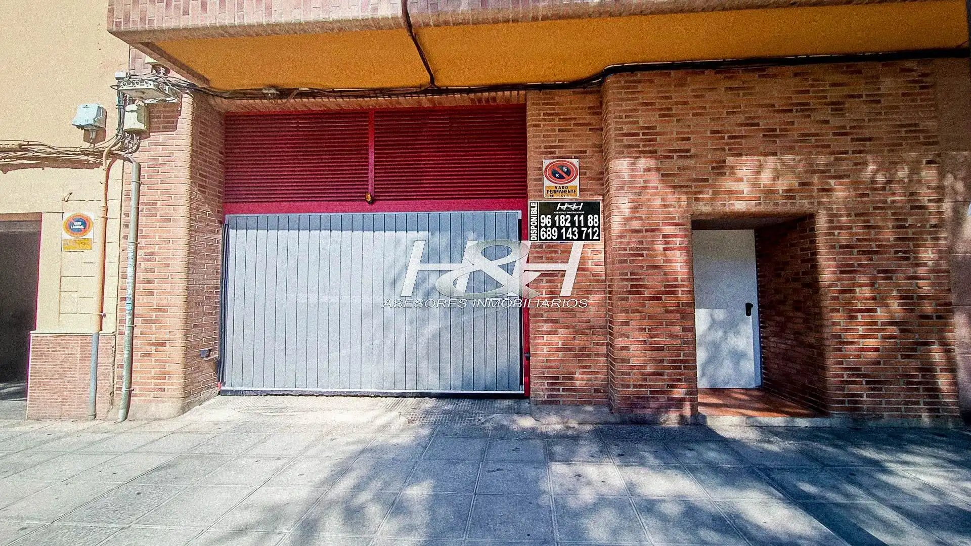 Parkplatz von Garage zur Miete in Quart de Poblet