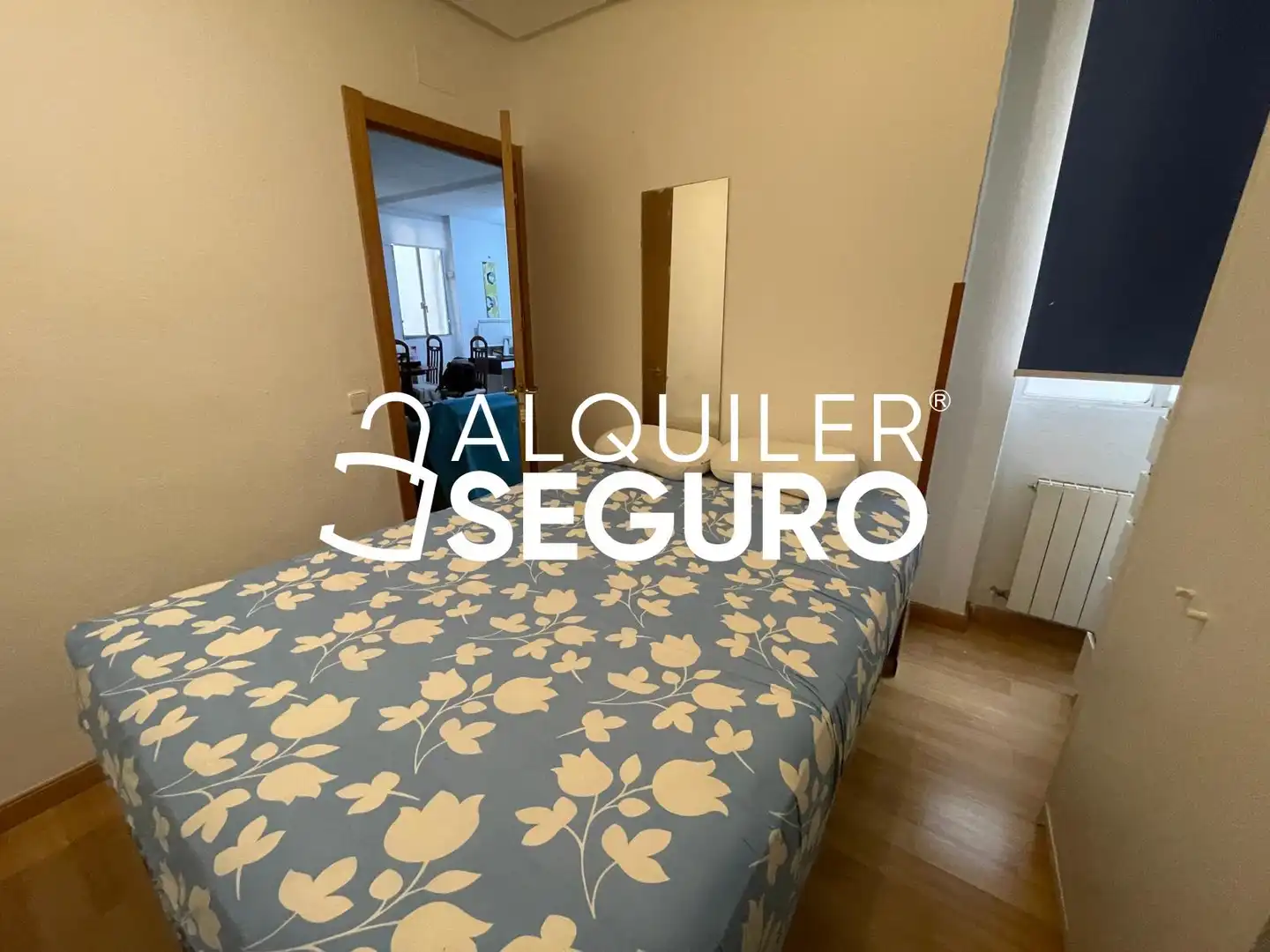 Bedroom of Flat for rent in Madrid  with Heating and Furnished