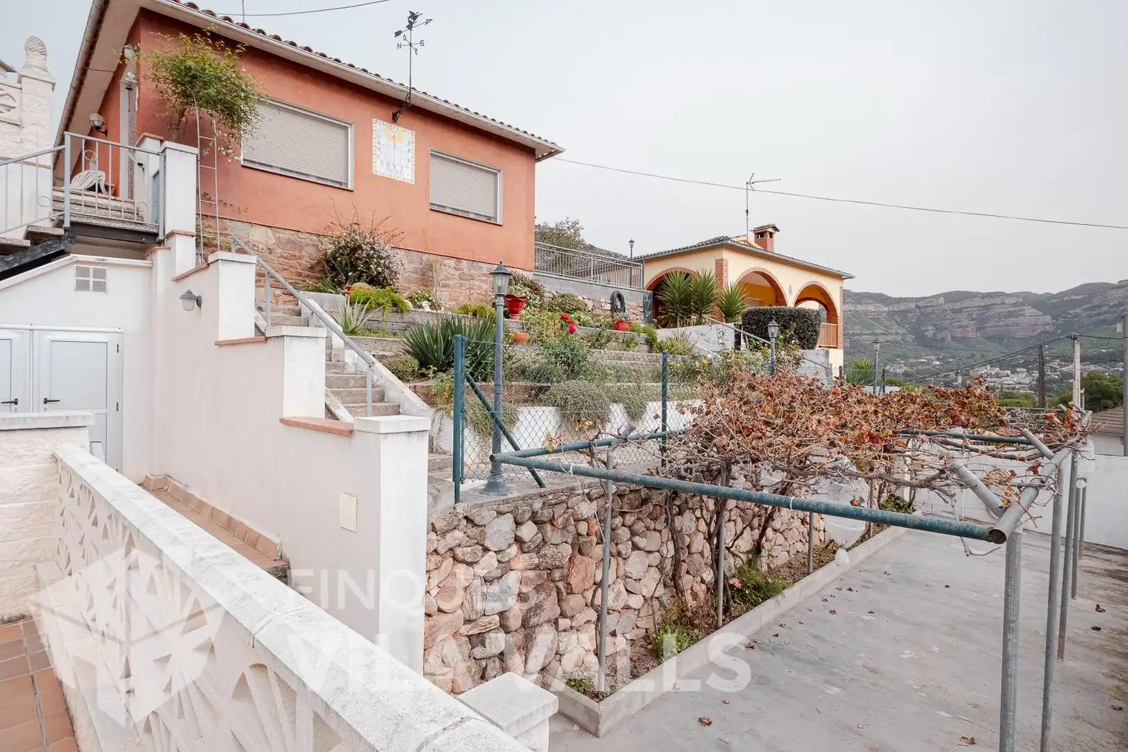 Vista exterior de Casa o chalet en venta en Sant Feliu de Codines con Jardín privado y Piscina