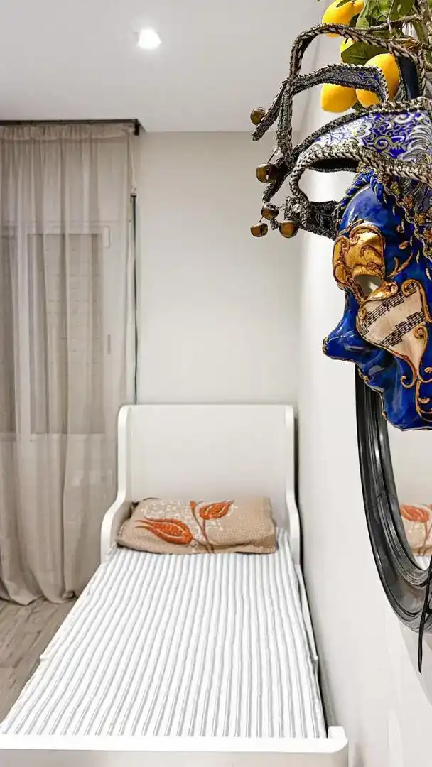 Schlafzimmer von Wohnung zum Verkauf in Mataró mit Klimaanlage und Balkon
