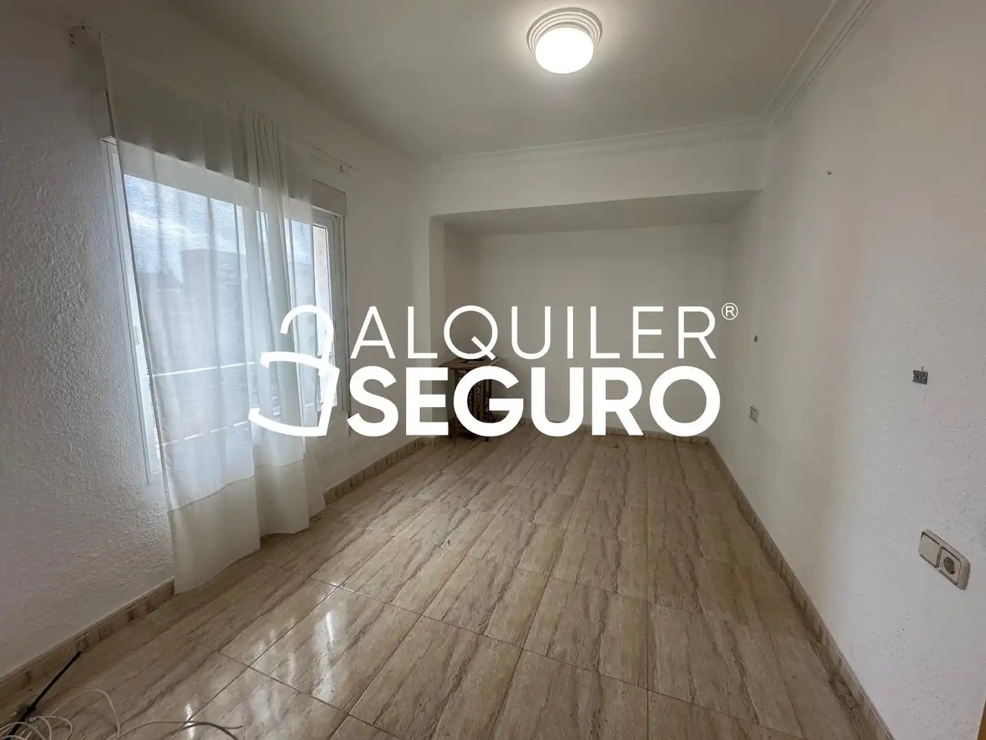 Schlafzimmer von Wohnung zur Miete in Valencia