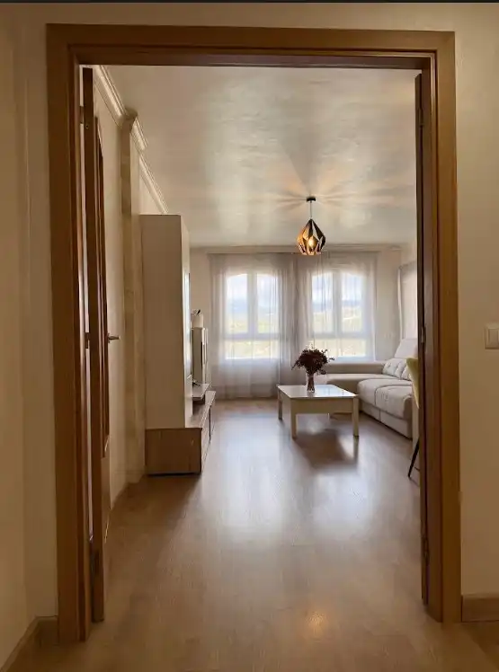 Wohnzimmer von Wohnung zum Verkauf in Marbella mit Klimaanlage, Heizung und Privatgarten