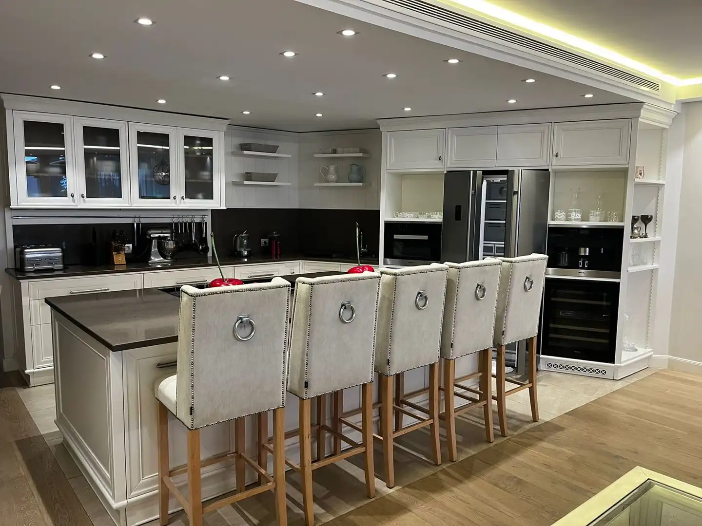 Apartament amb ascensor en venda a Avenida José Banús 17