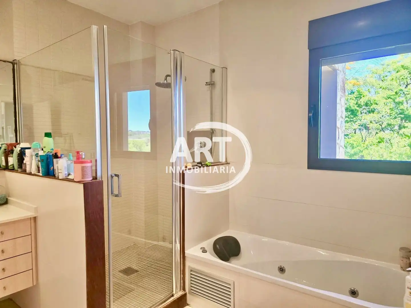 Baño de Casa o chalet en venta en Bétera con Aire acondicionado, Calefacción y Jardín privado