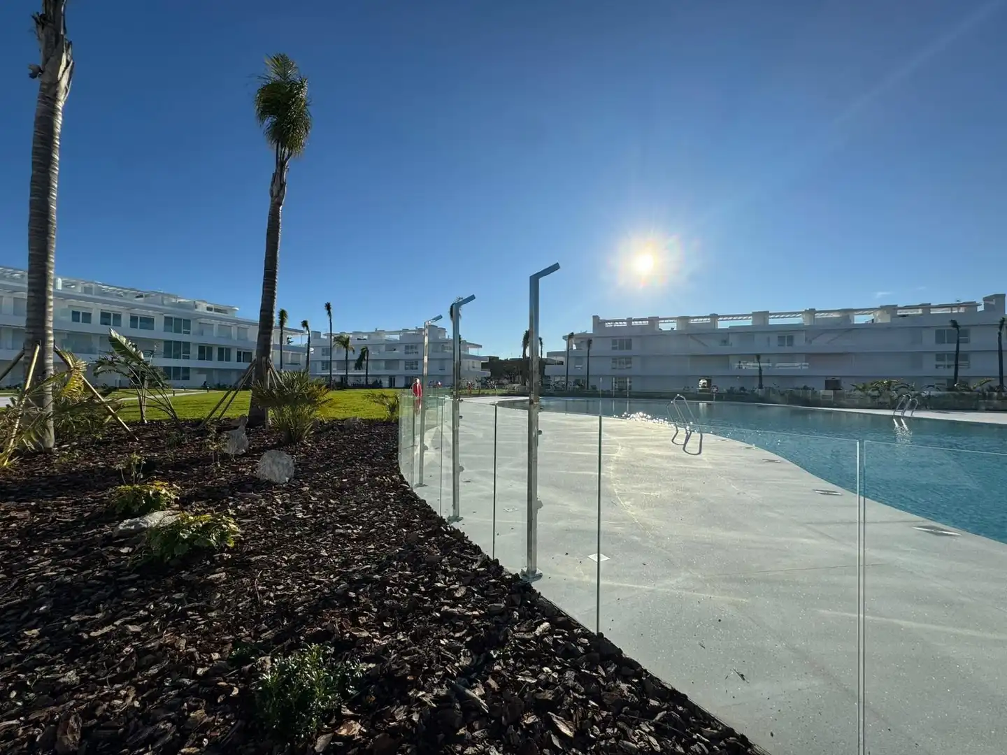 Piscina de Apartamento en venta en Chipiona con Terraza, Balcón y Piscina comunitaria