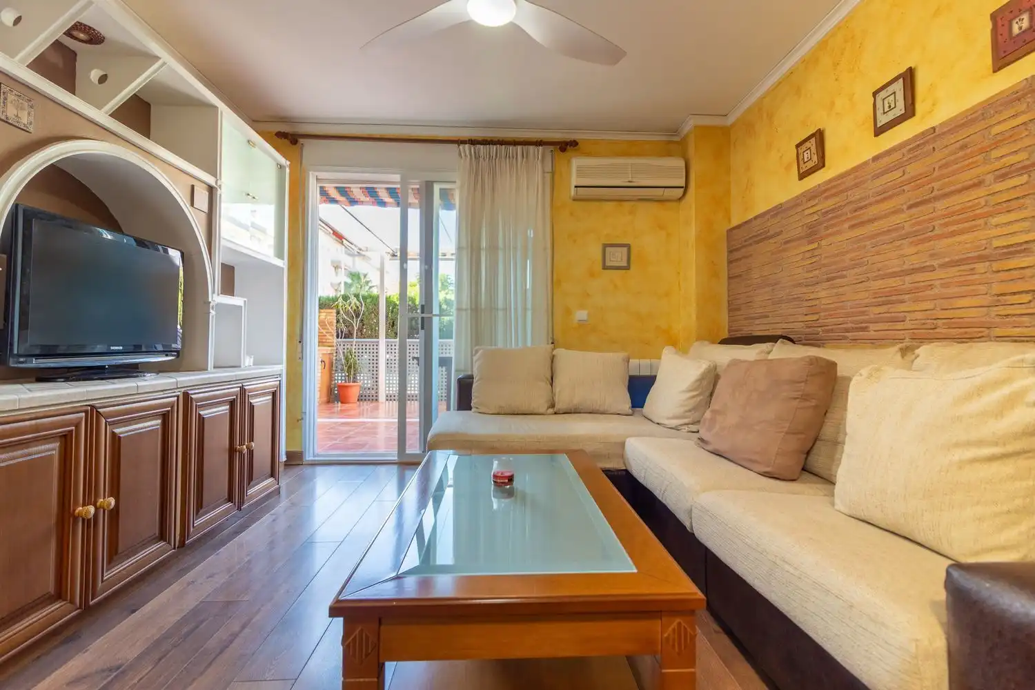 Sala de estar de Piso en venta en Canet d'En Berenguer con Aire acondicionado, Terraza y Trastero