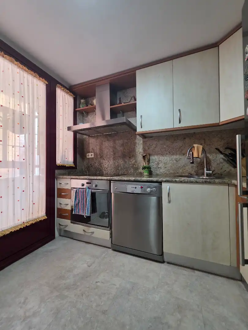 Cocina de Piso en venta en Parla con Aire acondicionado, Calefacción y Parquet