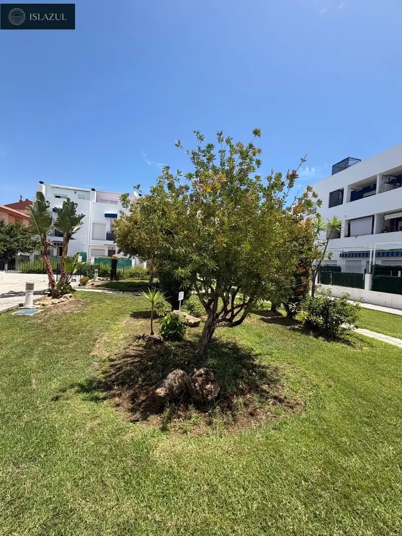 Garten von Maisonette zum Verkauf in Islantilla mit Klimaanlage, Heizung und Privatgarten