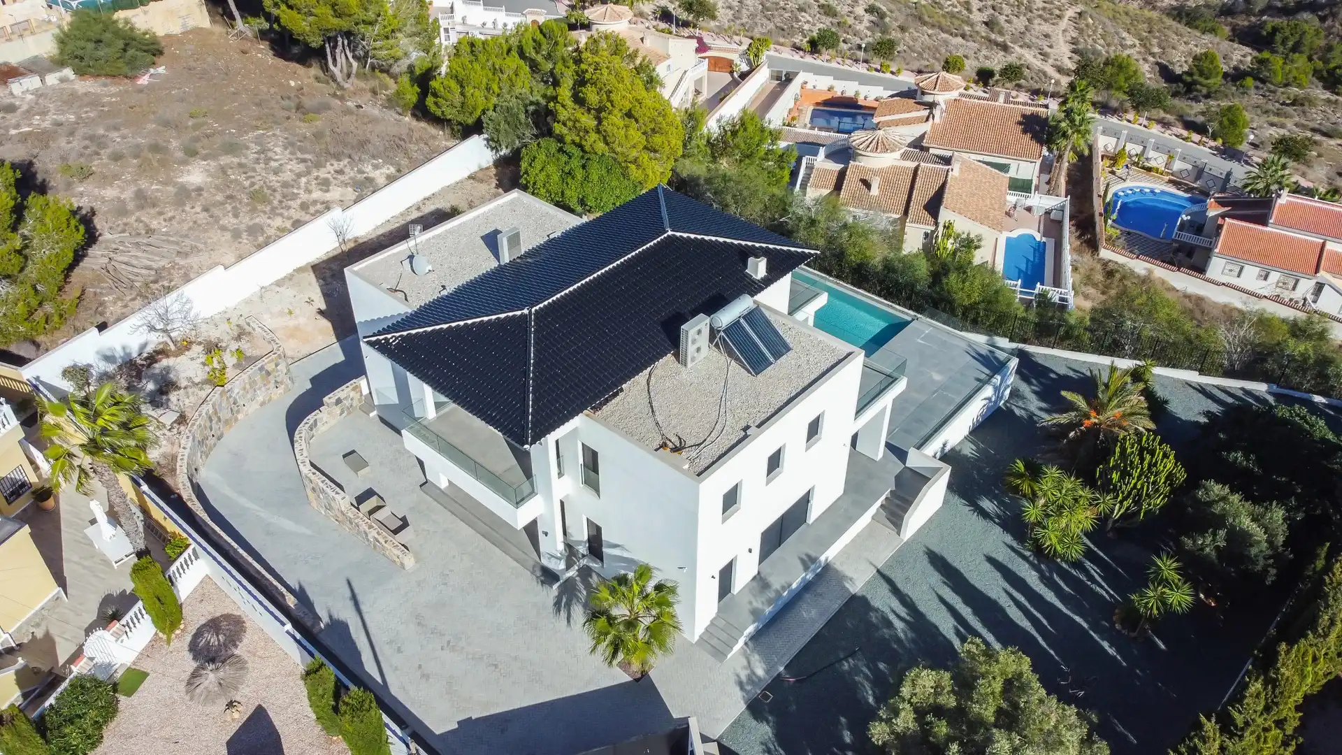 Vista exterior de Casa o xalet en venda en Rojales amb Aire condicionat, Jardí privat i Terrassa