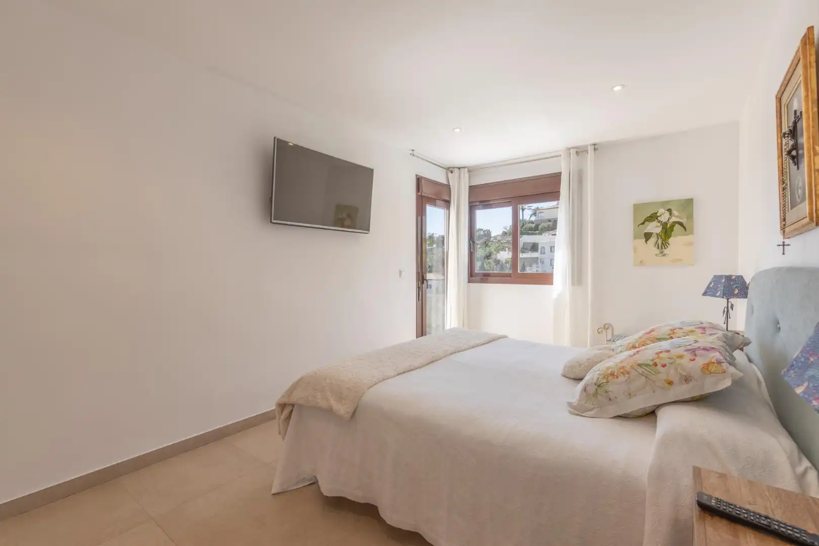 Dormitori de Casa o xalet en venda en Salobreña amb Aire condicionat, Jardí privat i Piscina