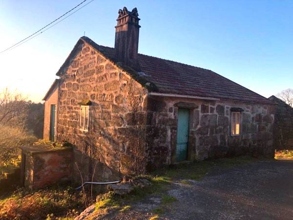 Casa-chalet en Venta en Lugar Ribadil de Abaixo en A Cañiza