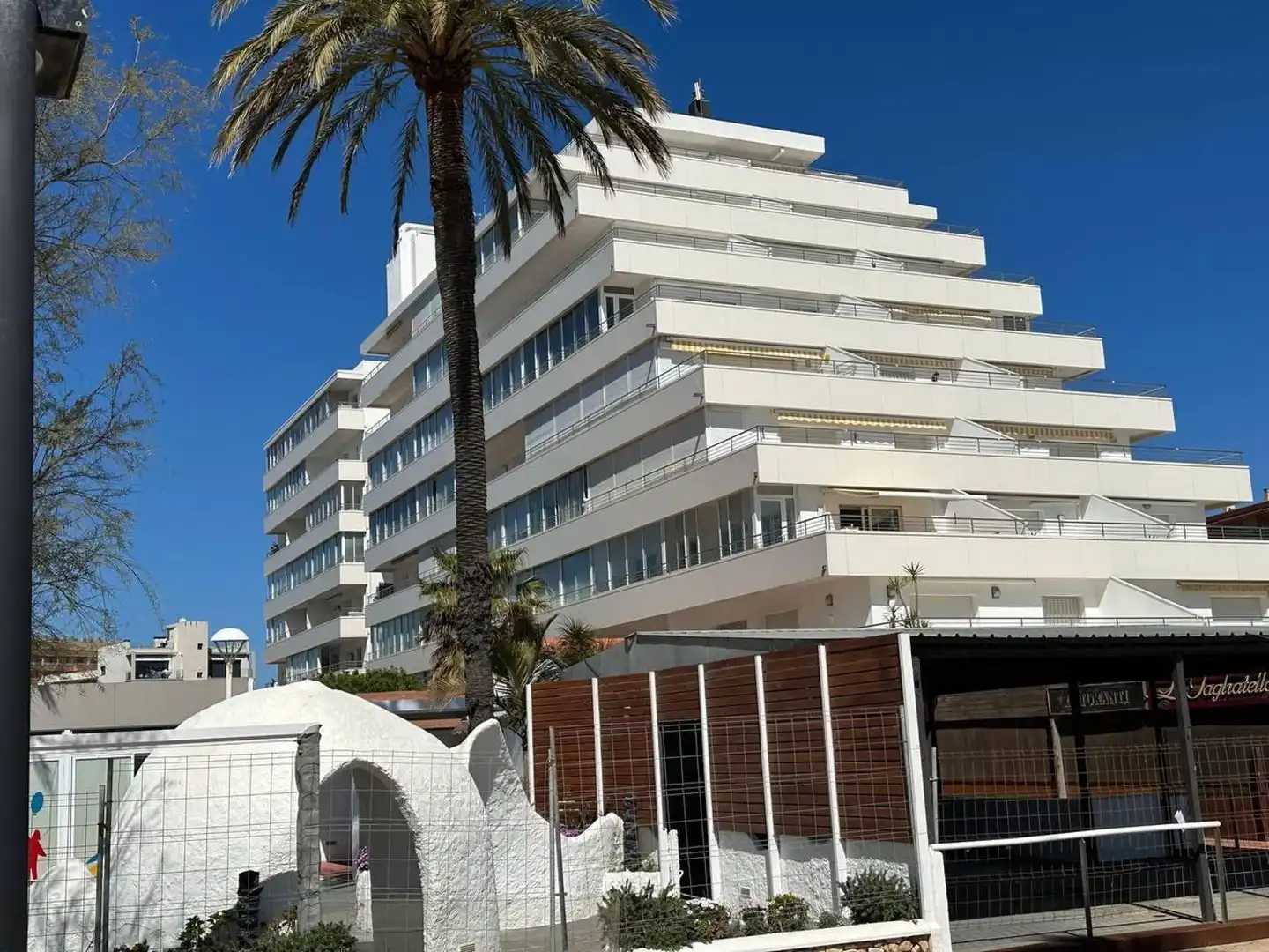 Monolocale con piscina in vendita a Avenida de la platja, imagen 3