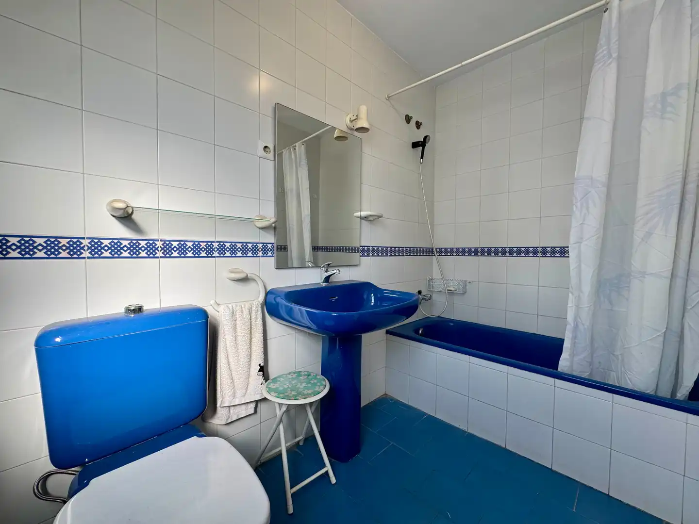 Bathroom of Detached homes for sale in Fuengirola  with Air Conditioner, Heating and Private garden