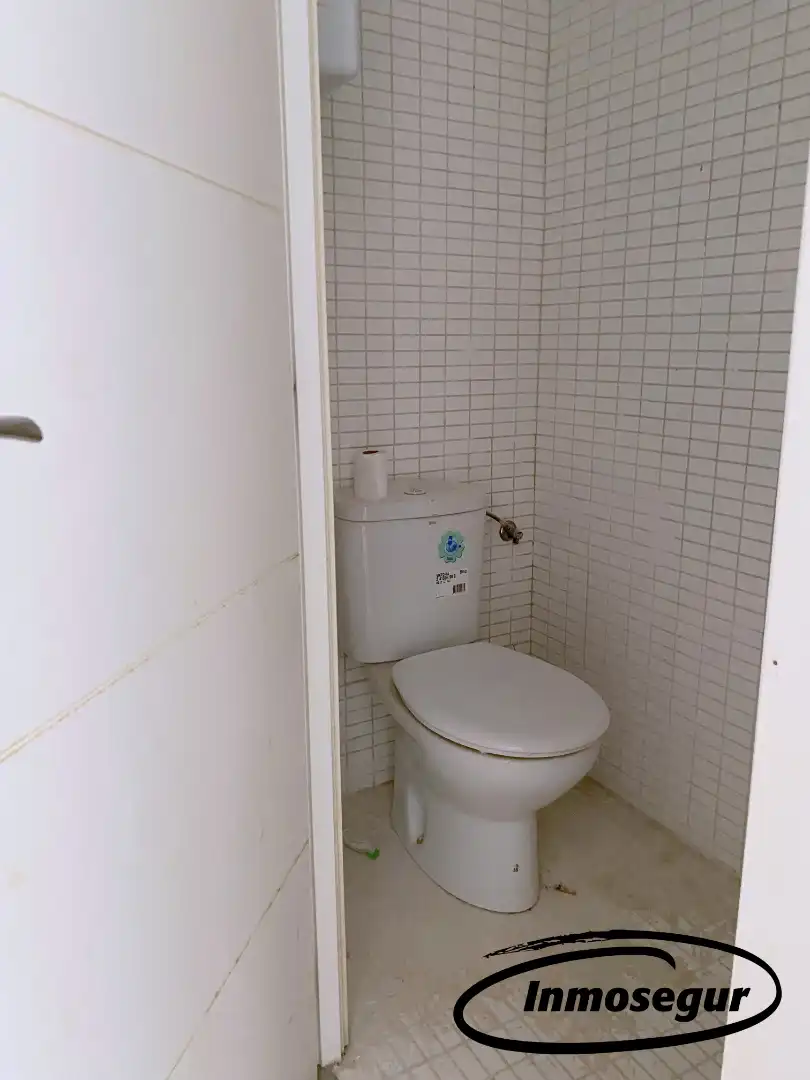 Baño de Local en venta en Salou