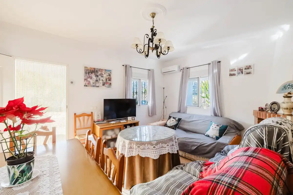 Villa con giardino in vendita a Alcaucín, imagen 8