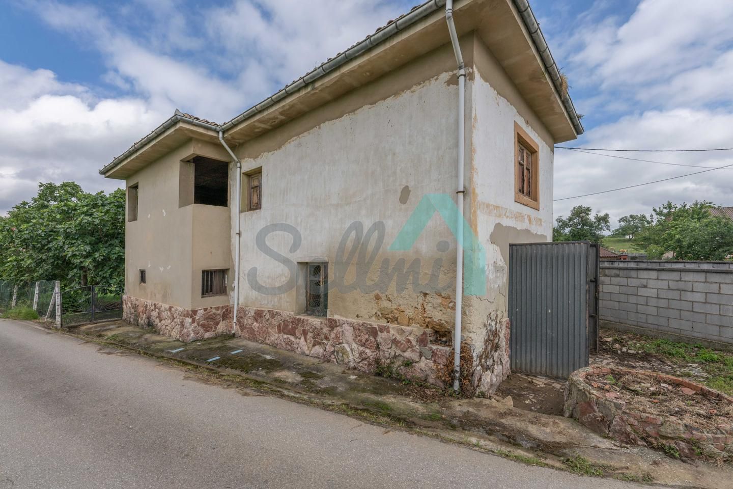 Exterior view of House or chalet for sale in Siero  with Private garden