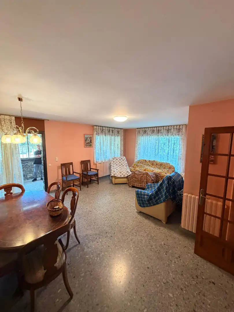 Sala de estar de Casa o chalet en venta en Sant Julià de Lòria con Calefacción, Jardín privado y Terraza