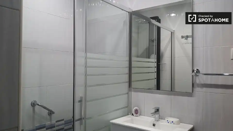 Room in Artatzu - Larraskitu