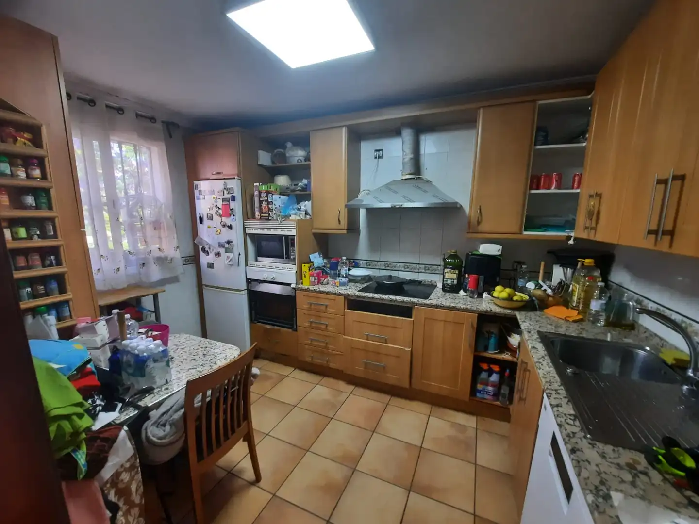 Cuina de Casa adosada en venda en Torremolinos amb Aire condicionat, Calefacció i Traster