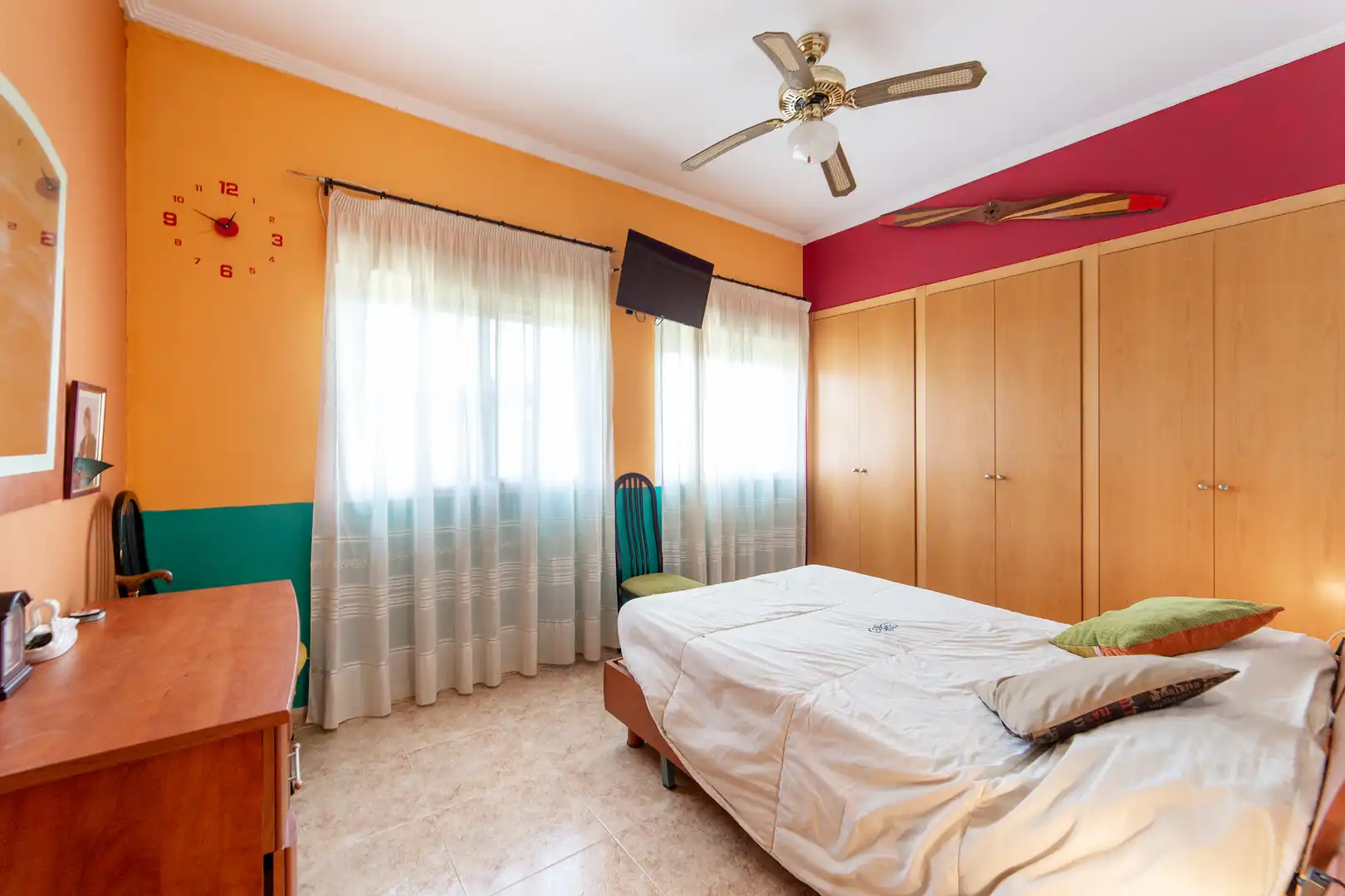 Dormitori de Casa o xalet en venda en Olocau amb Aire condicionat, Calefacció i Jardí privat