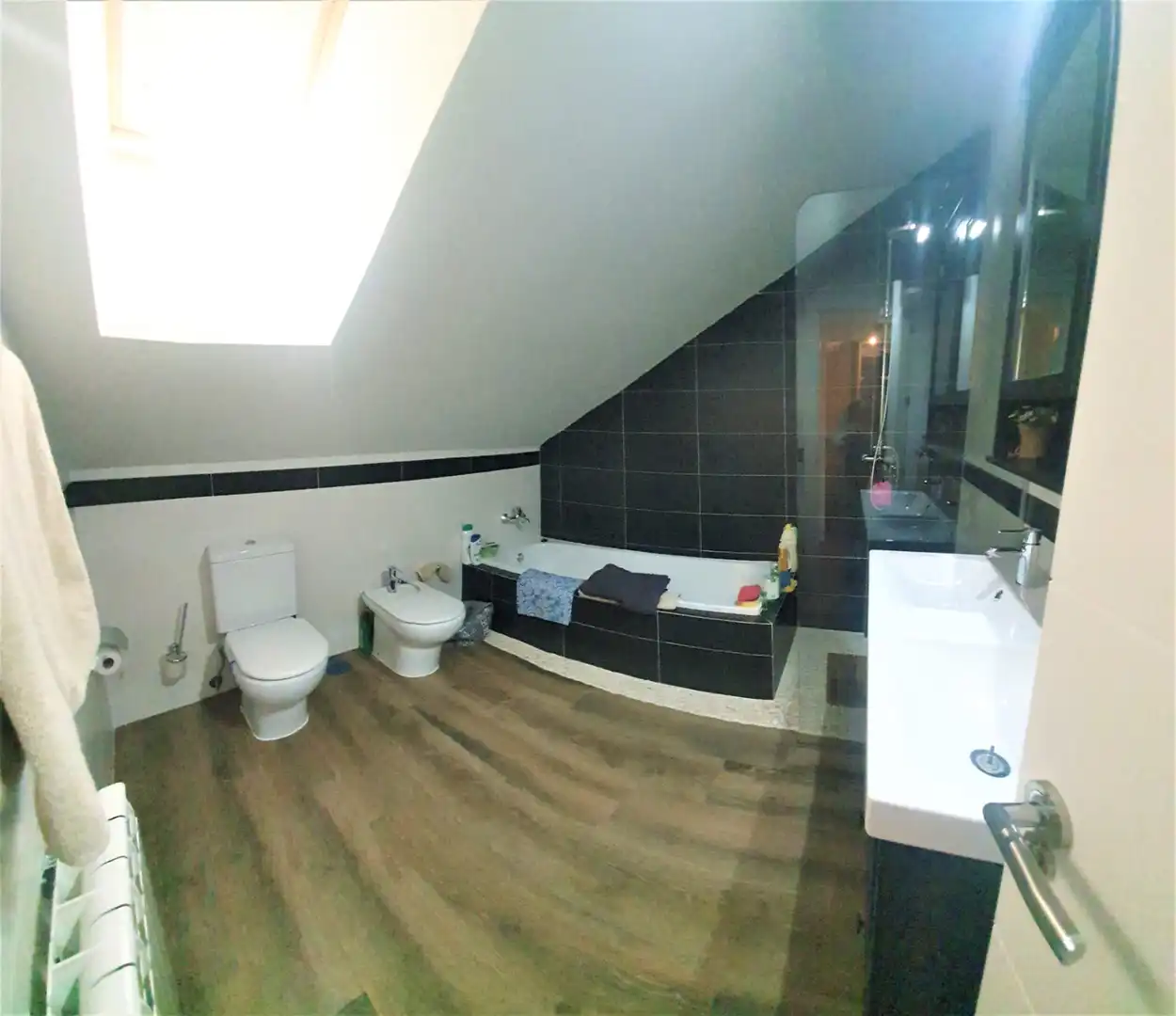 Baño de Casa adosada en venta en El Vellón con Calefacción, Jardín privado y Terraza