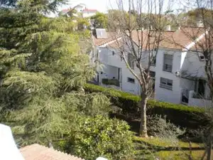 Vista exterior de Casa adosada en venda en Mairena del Aljarafe amb Aire condicionat
