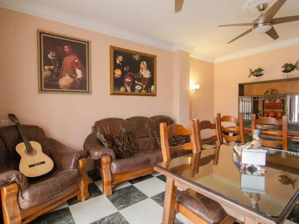Sala de estar de Casa o chalet en venta en La Rinconada