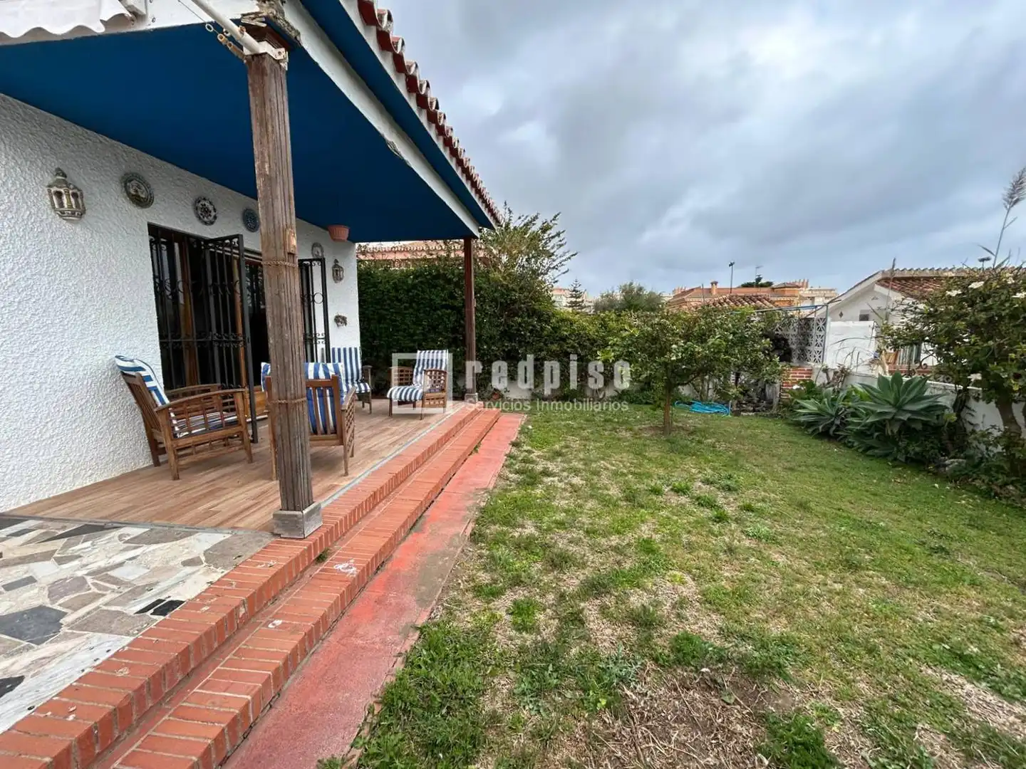 Jardí de Casa o xalet en venda en Rincón de la Victoria amb Traster
