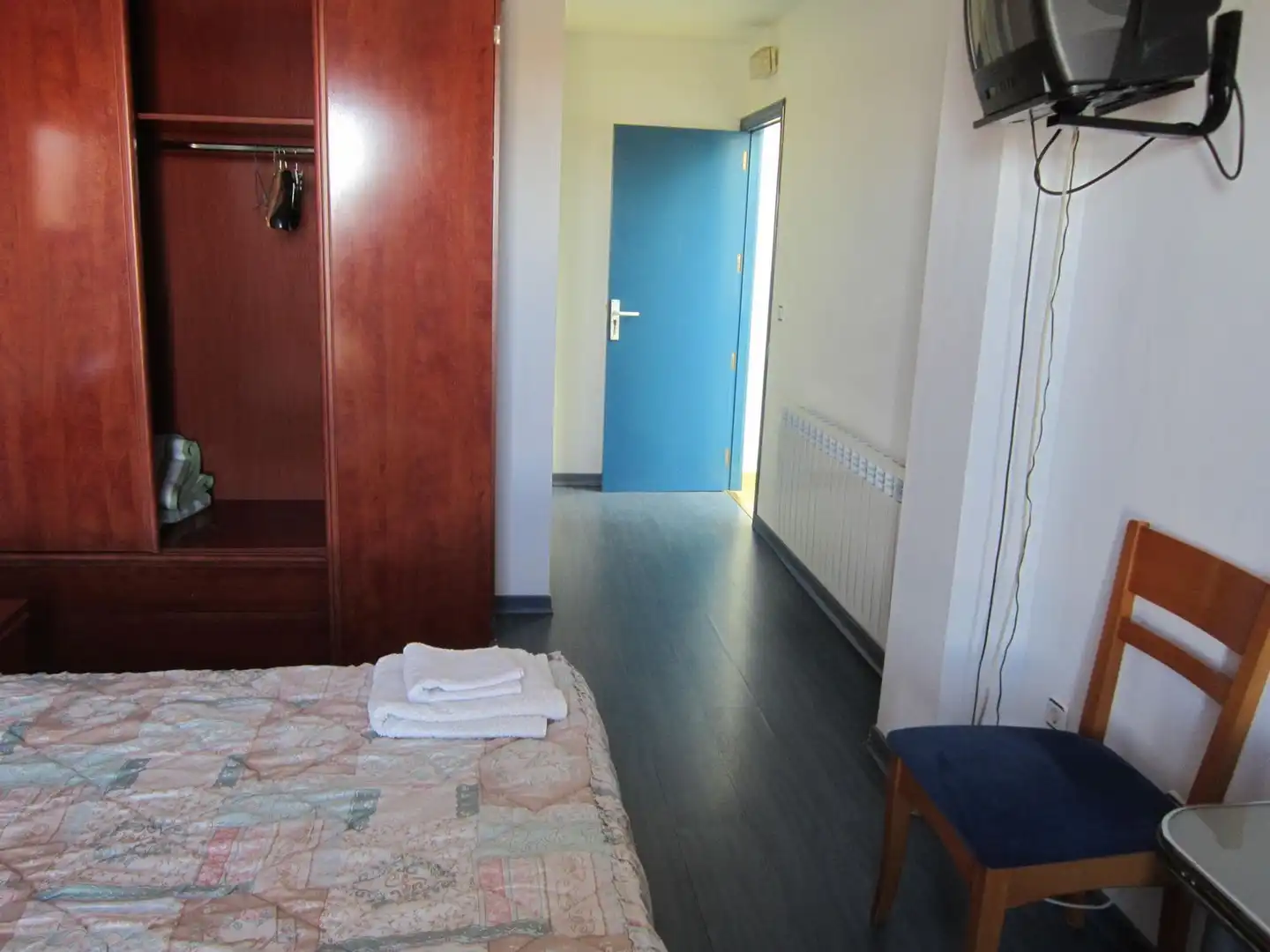 Habitación de Edificio en venta en Riocabado