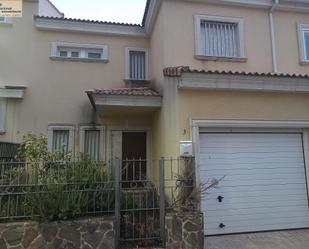 Exterior view of Single-family semi-detached for sale in Tornadizos de Ávila  with Heating, Private garden and Terrace