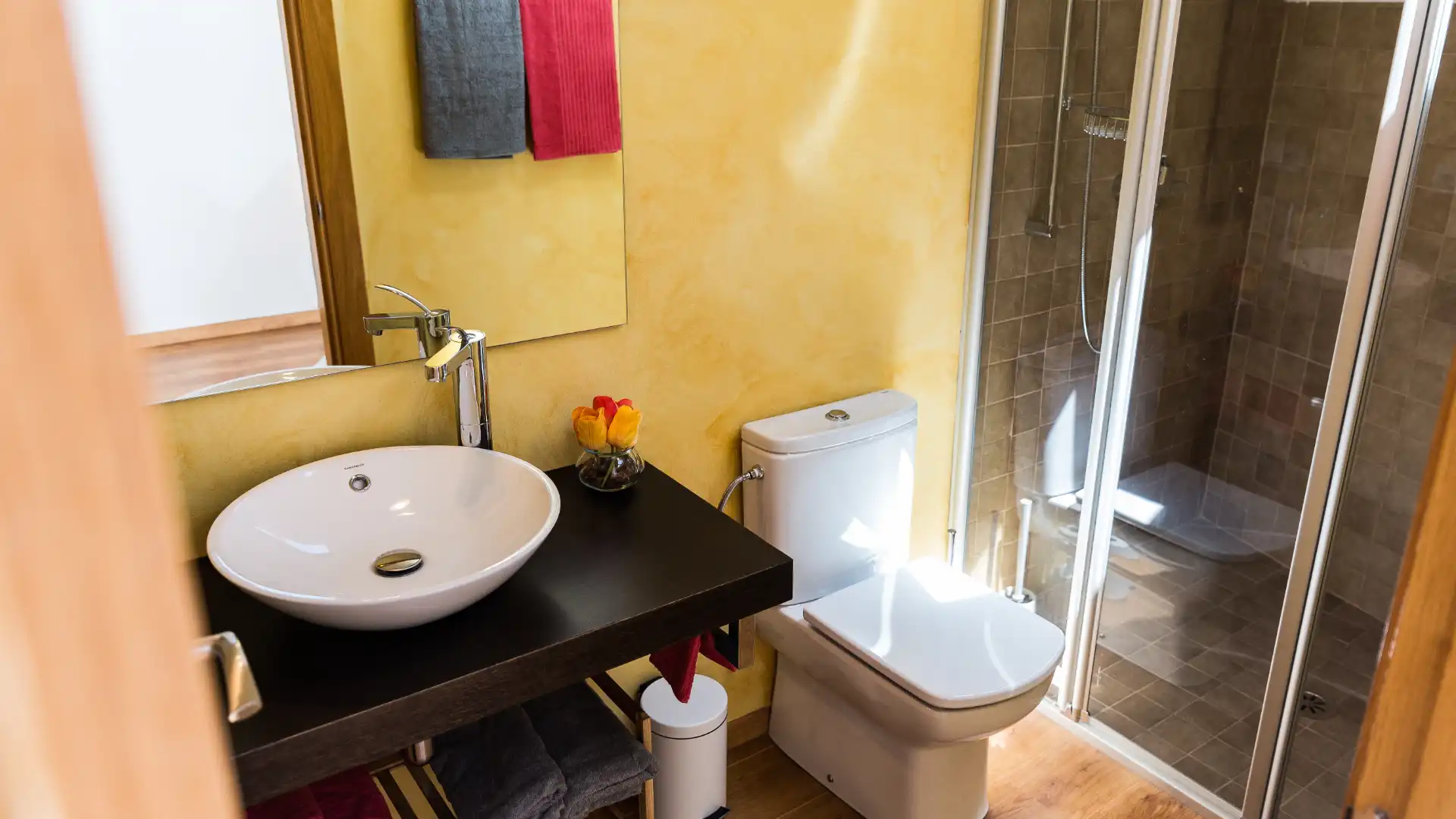 Baño de Finca rústica en venta en Passanant i Belltall con Calefacción, Parquet y Terraza
