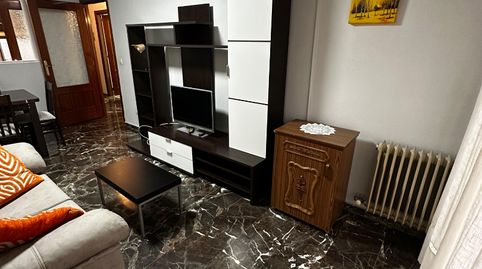 Foto 3 de Apartamento de alquiler en Calle Fuente del Alamillo, Nº 3, Valdeastillas - Fuentezuelas, Jaén Capital