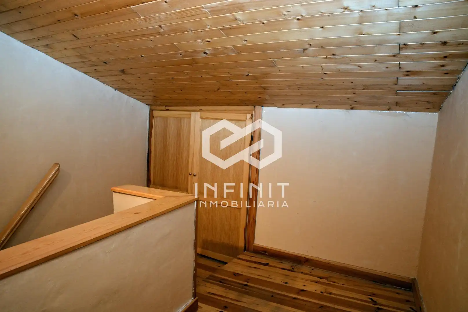 Houses for sale in Peñalver  with Private garden and Balcony