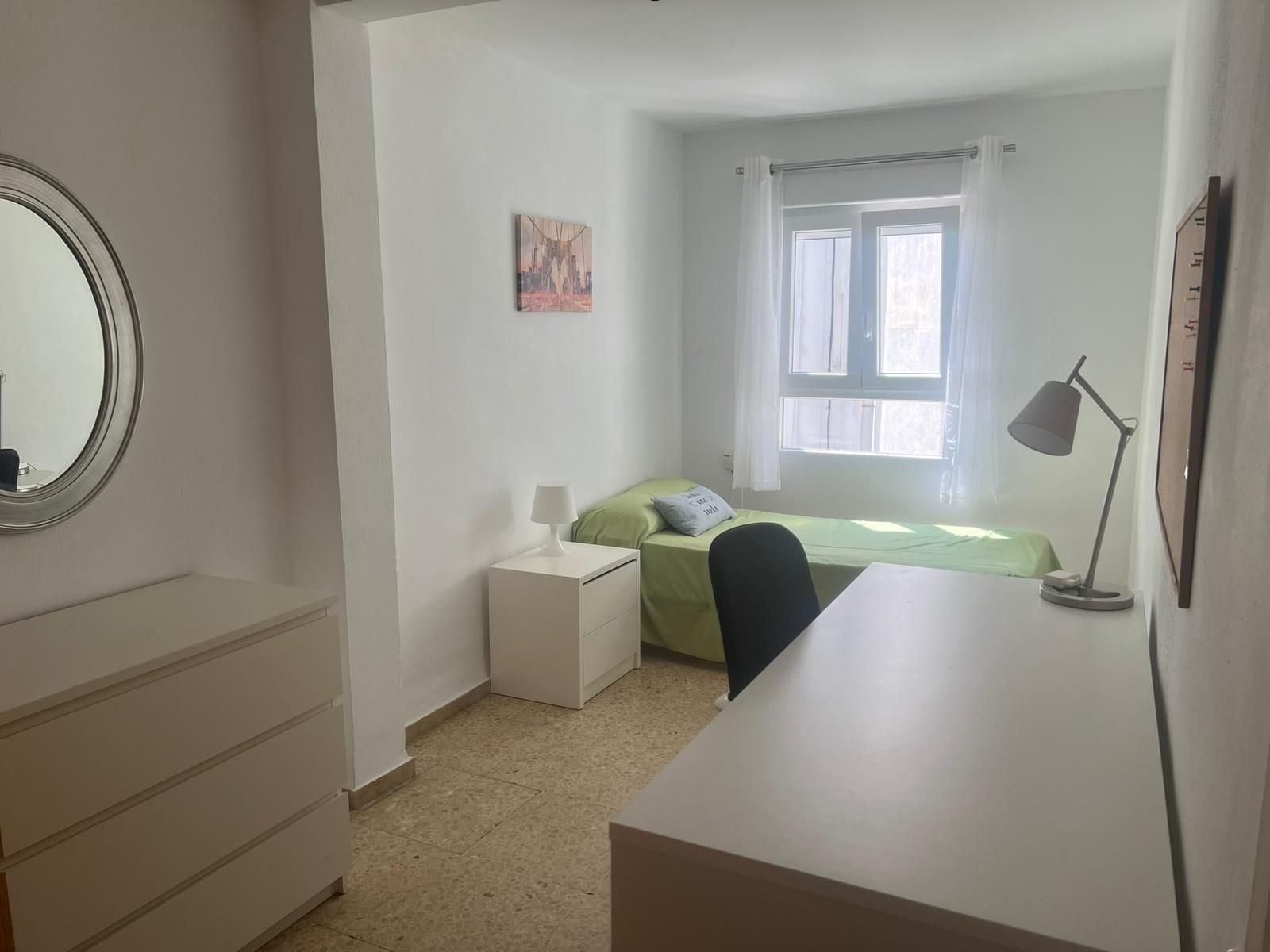 Bedroom of Flat to rent in  Valencia Capital
